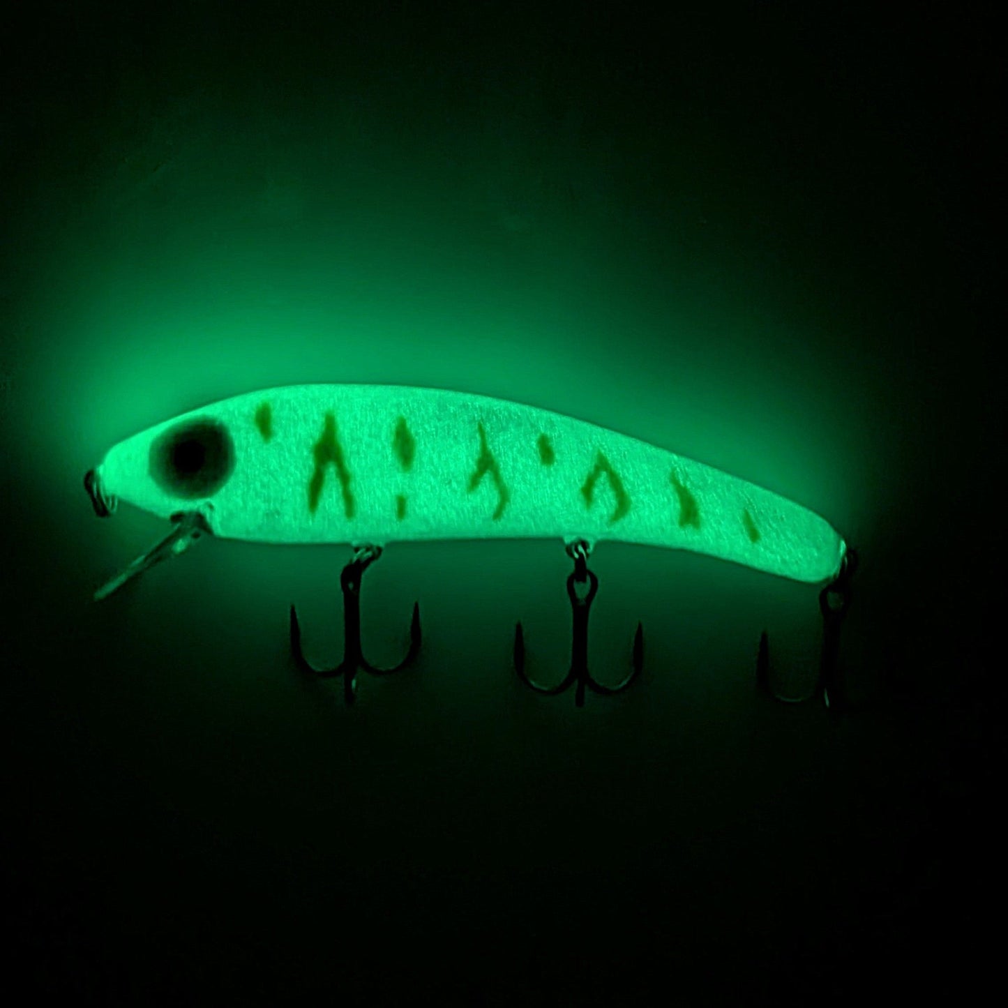 Ripplin Redfin Custom Painted - GLOW Perch